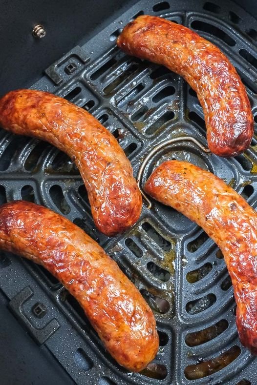 Air Fryer Italian Sausages for Effortless Elegance”