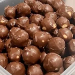No bake chocolate peanut butter balls