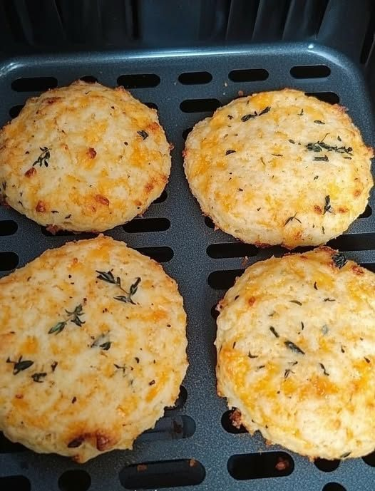 Air-fryer Cheesy Garlic & Parsley Biscuits!