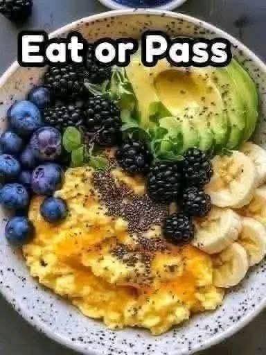Power Breakfast Bowl with Scrambled Eggs, Avocado & Berries