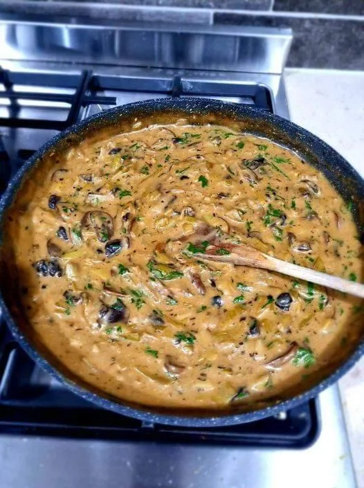 Creamy Vegan Mushroom Stroganoff