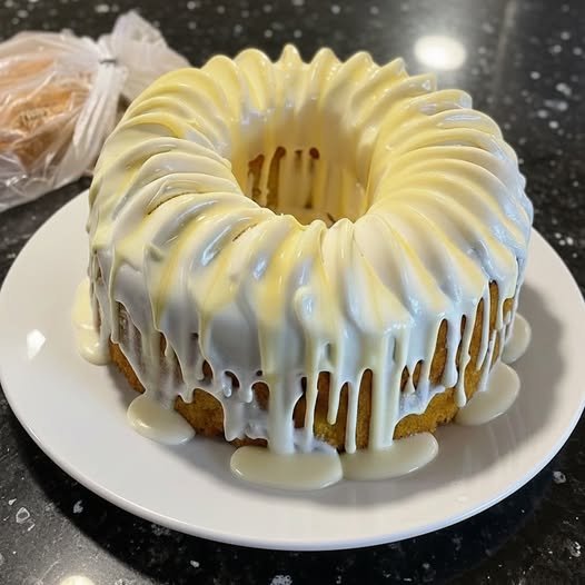 Keto Lemon Cream Cheese Pound Cake